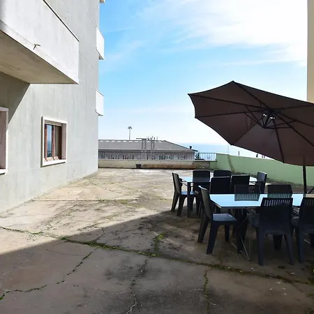 Apolonia Terrace * Лиссабон