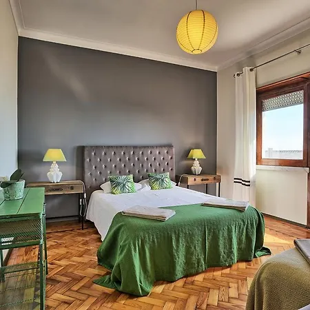 Apolonia Terrace * Лиссабон