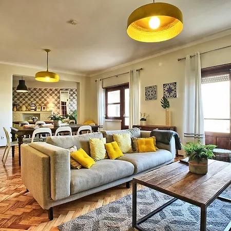 Apolonia Terrace Лиссабон